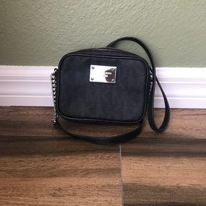 Black Michale Kors mini crossbody bag